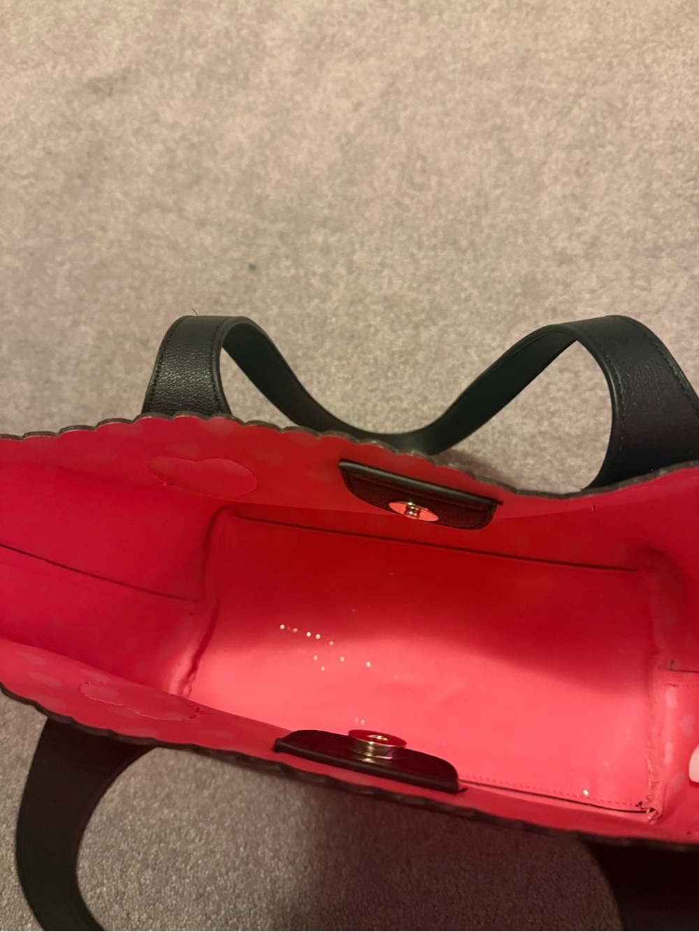 Juicy couture Black Tote with hot pink Interior and Heart-Accent Handles - Picture 2 of 5